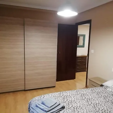 Barrio De Abajo 50 2º Apartamento *
